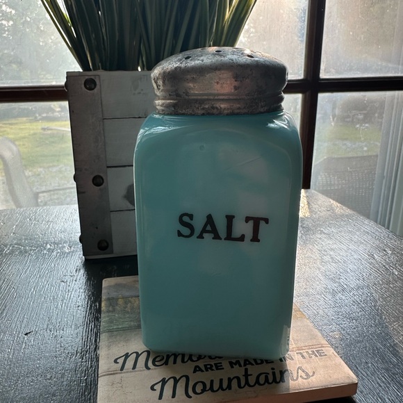 mckee Other - RARE FIND Vintage McKee Chalaine Blue Salt Shaker *SCARCE*